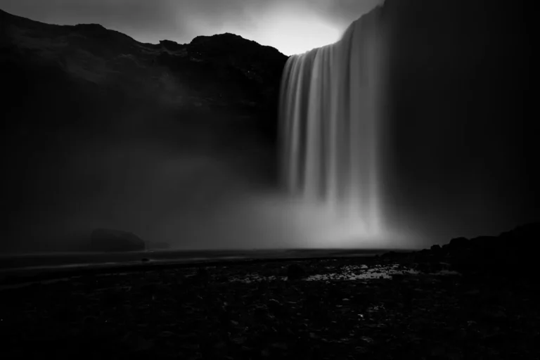 Isolated Silence - Cristian Dinivitzer