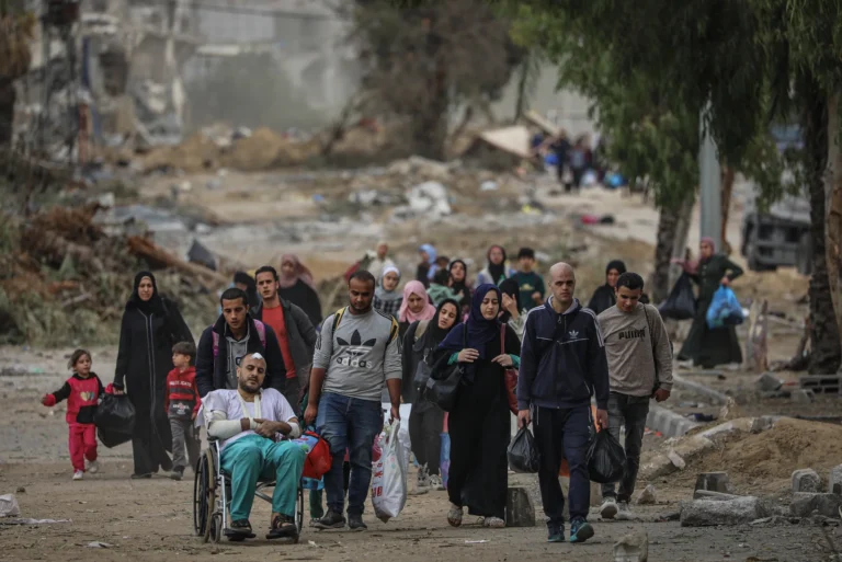 The Long Walk of Displacement - Abdelrahman Alkahlout