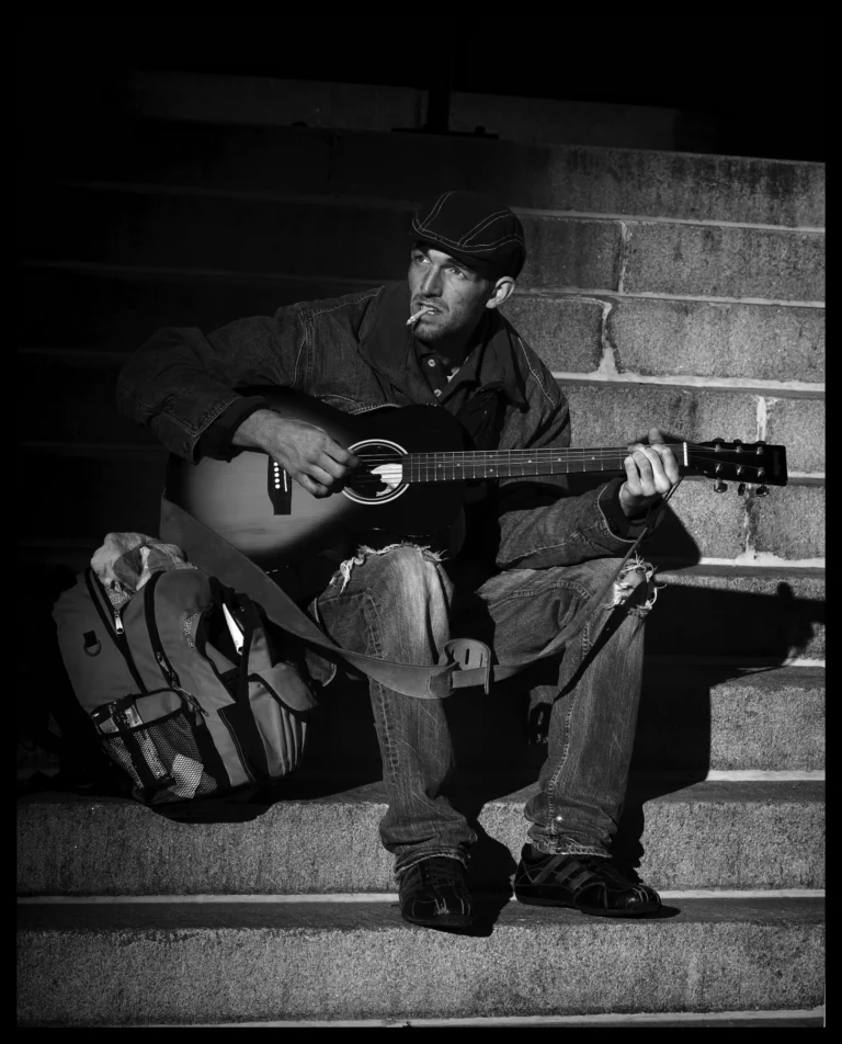 Vagabond Street Musician - Leroy Skalstad